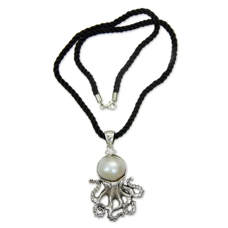 Cedar wood necklaces-Handmade Cultured Pearl Pendant Necklace, 'White Octopus' (Indonesia) - 7'6" x 9'6"