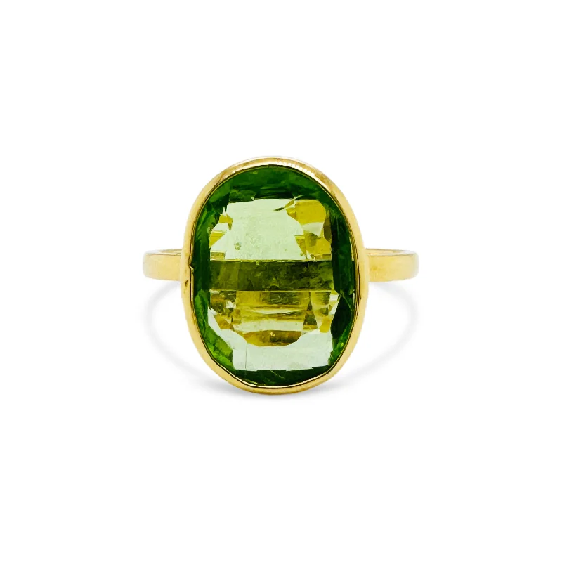 Spinel U/S Ring In 18K Yellow Gold