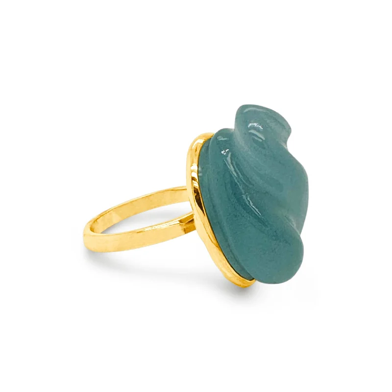 Aquamarine Carved Ring In 18K Yellow Gold