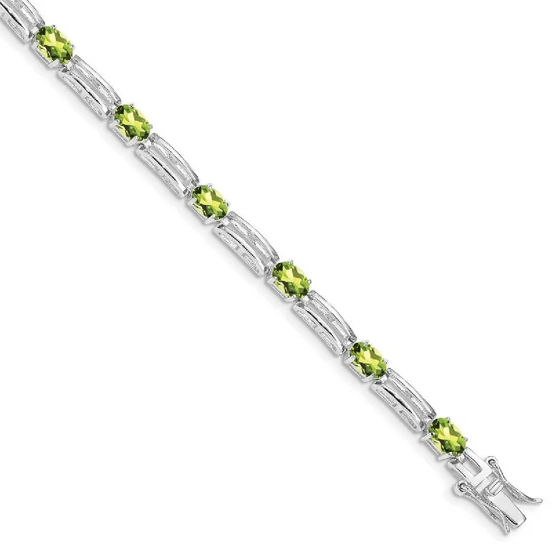 Sleek design bangles-Curata 925 Sterling Silver Polished Box Catch Closure Diamond and Peridot Bracelet