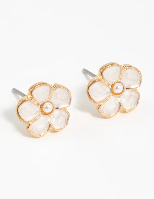 Reef knot earrings-Gold Pearl Center Flower Stud Earrings