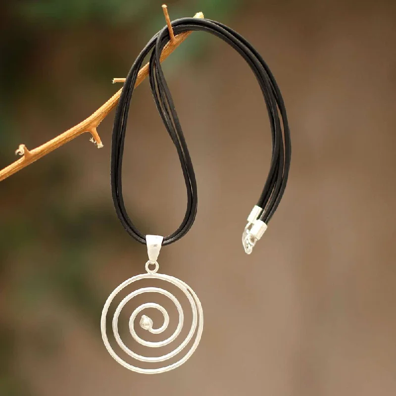 Cotton braid necklaces-Handmade Sterling Silver Leather 'Andean Whirlwind' Necklace (Peru) - 7'6" x 9'6"