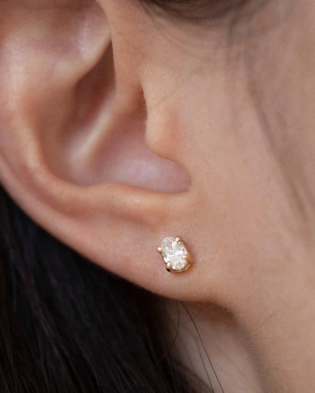 Thin threader earrings-Oval Diamond Earrings