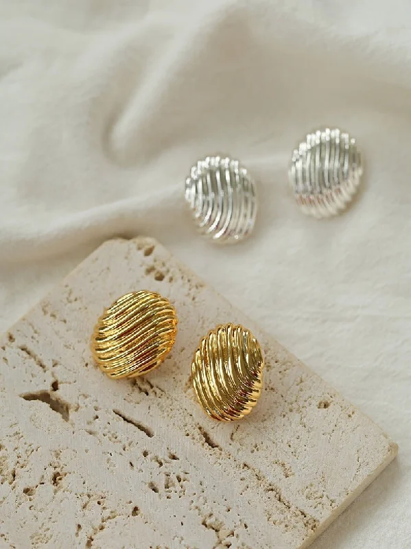 Twine bead earrings-Metallic Striped Texture Oval Earrings