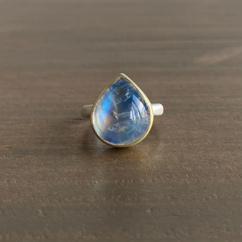 Teardrop Rainbow Moonstone Cabochon Ring