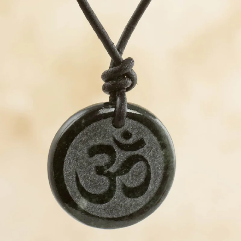 Spiral knot necklaces-Handmade Leather 'Meditation' Jade Necklace (Guatemala)