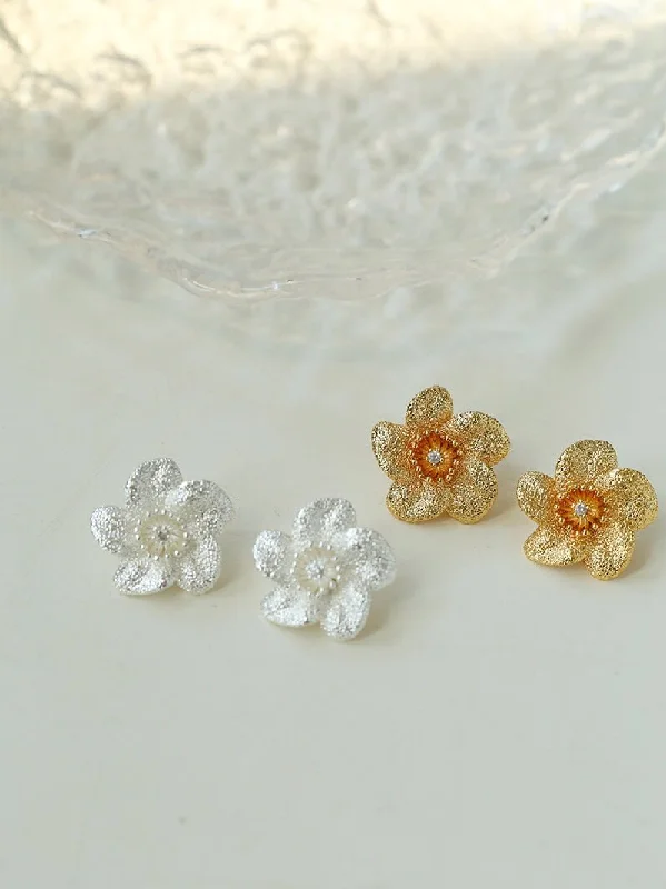 Fine triangle earrings-Vintage Style Bauhinia Zircon Flower Stud Earrings