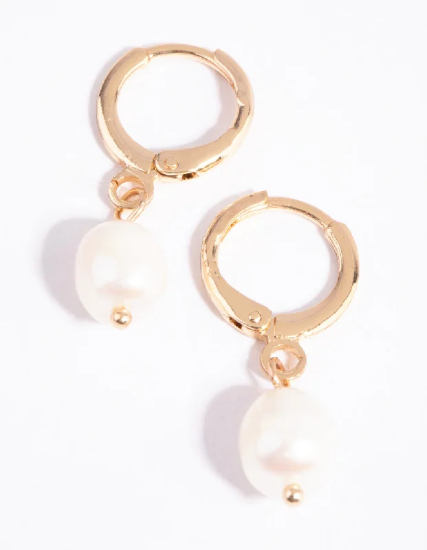 Fine triangle earrings-Gold Pearl Huggie Earrings