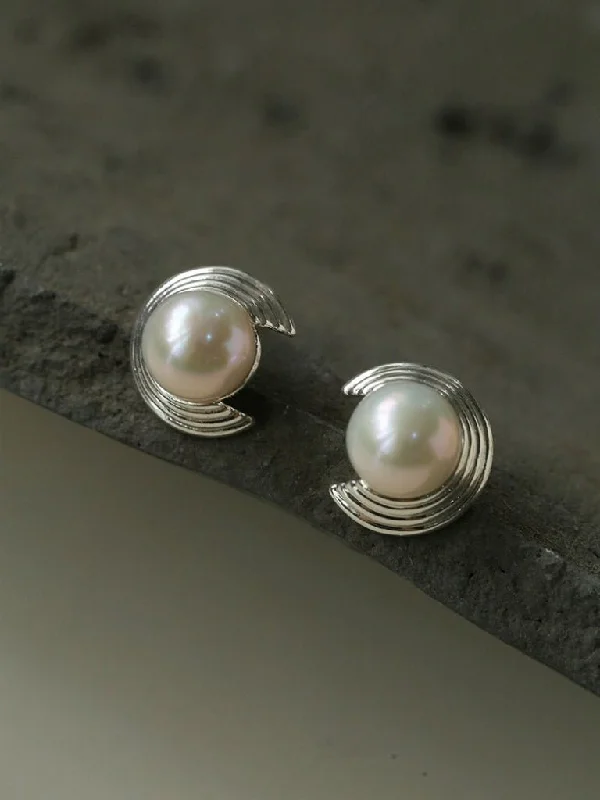 Two-tone earrings-Simple Spiral Pearl Stud Earrings