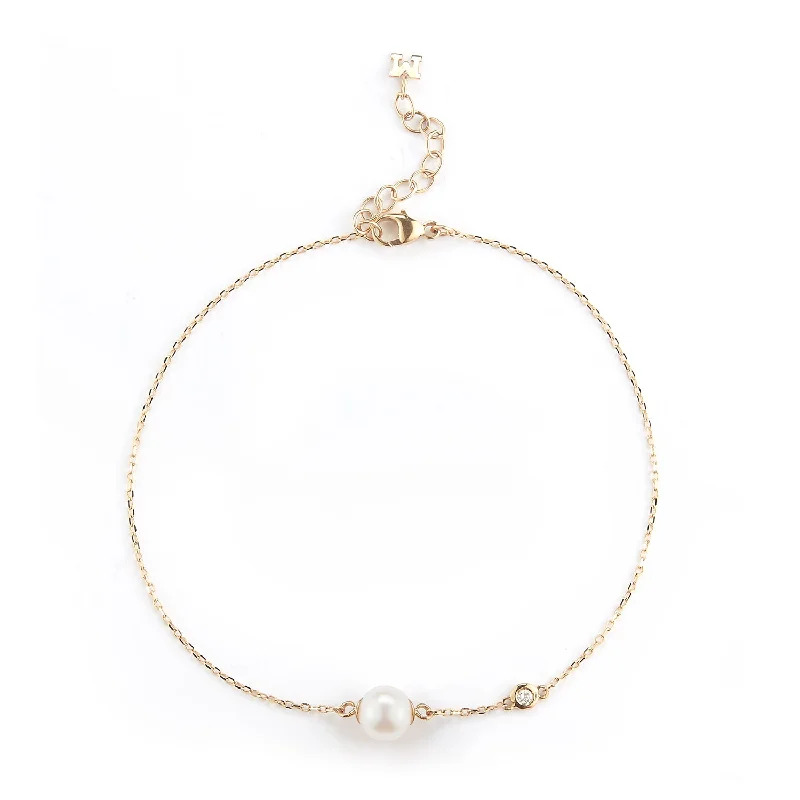 Flex thread bangles-14kt Gold Pearl and Diamond Dot Bracelet