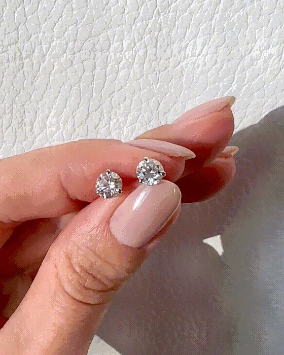 Smooth stud earrings-14k gold lab diamond earrings 1 Ct. TW