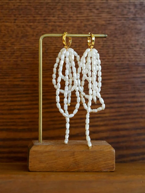 Trekker feather earrings-Hand-woven Rice Pearl Drop Earrings