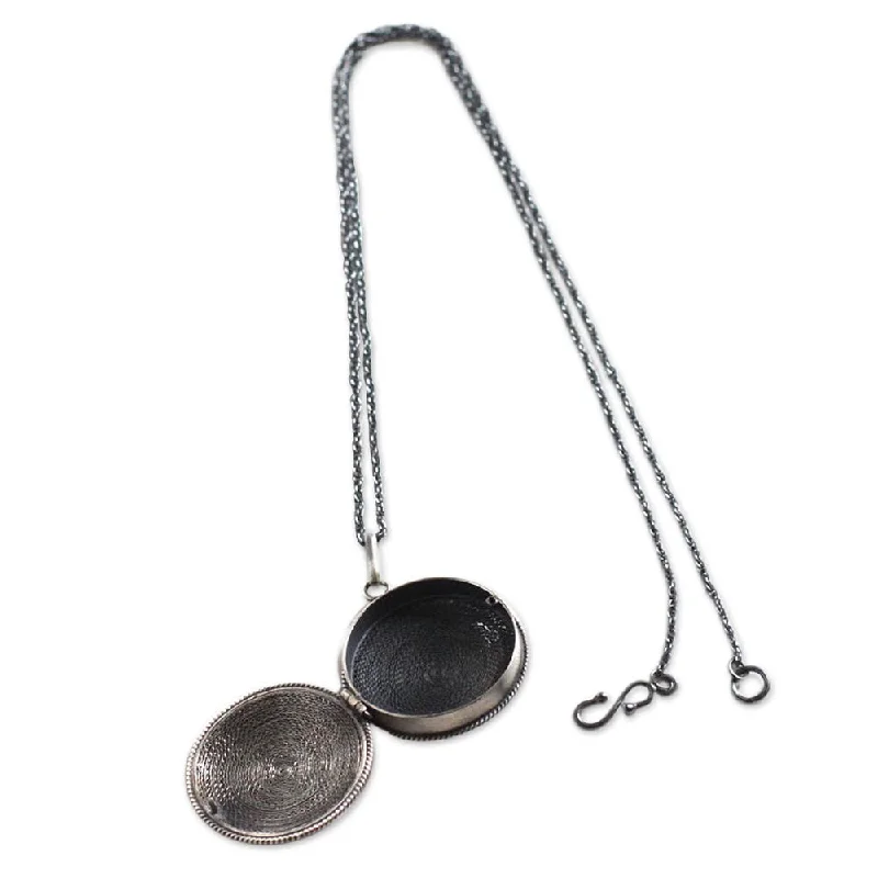 High bar necklaces-Handmade Sterling Silver 'Keepsake' Locket Necklace (Peru)