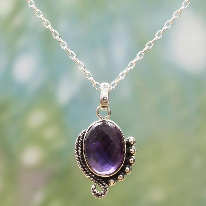 Vintage locket necklaces-Handmade Sterling Silver 'Indian Delight in Purple' Amethyst Necklace (India)