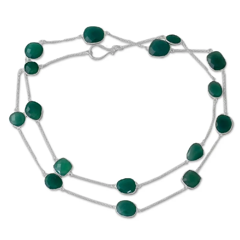 Chunky gem necklaces-Handmade Majesty Green Onyx Necklace (India) - 7'6" x 9'6" - 7'6" x 9'6"