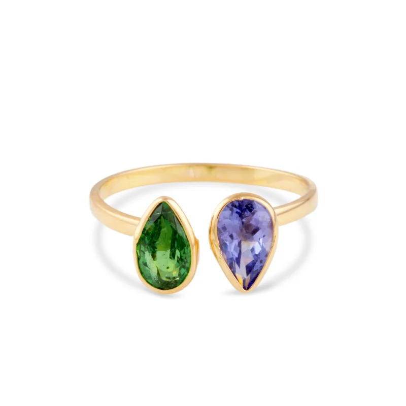 Tanzanite & Emerald Pear Shape Ring In 18K Yellow Gold