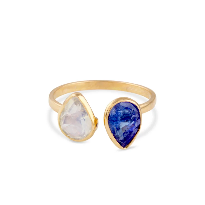 Tanzanite & Rainbow Moonstone Pear Shape Ring In 18K Yellow Gold